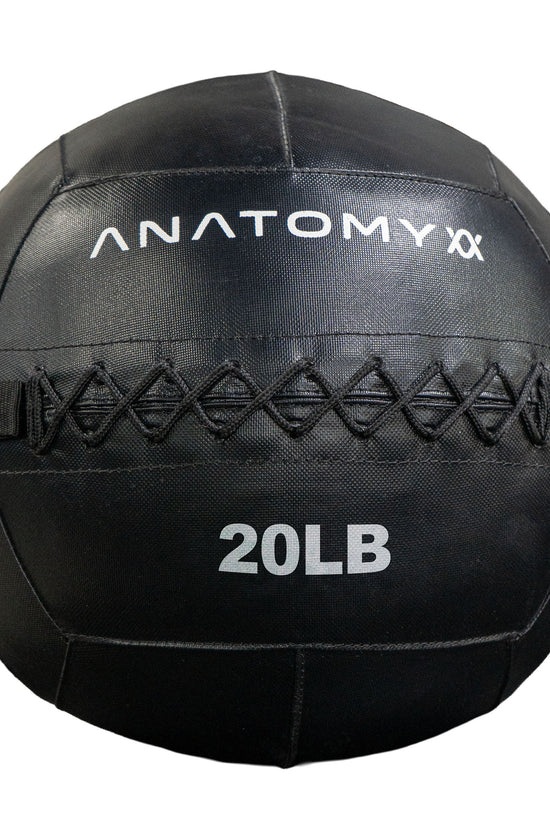 Anatomy Crossfit wall ball