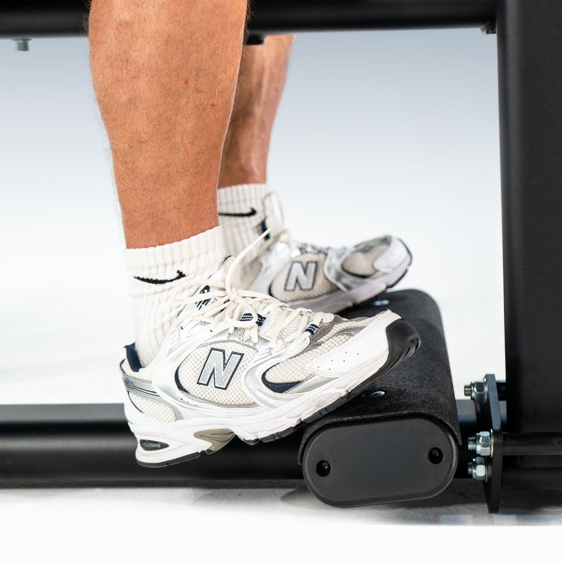 TORGYN SEATED CALF RAISE