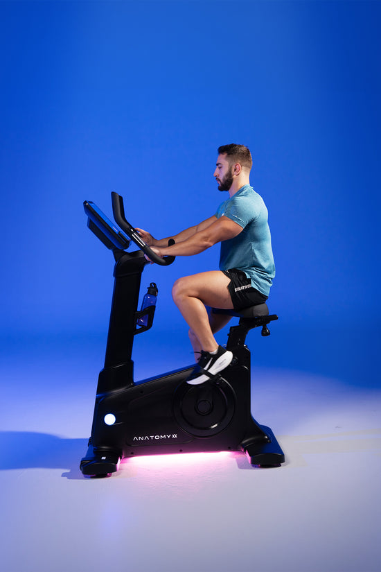 VELTRIX UPRIGHT CYCLE - LED SCREEN MONITOR