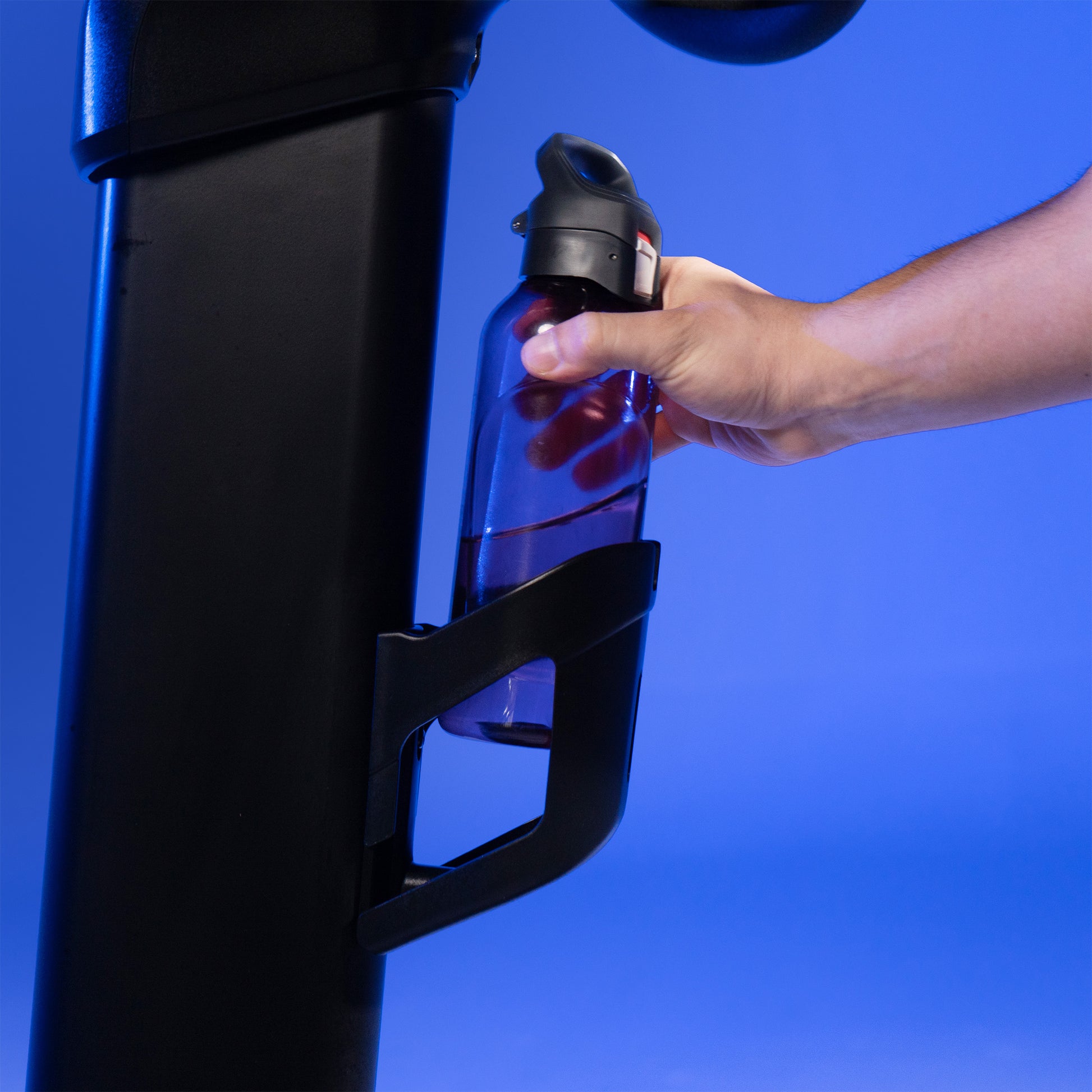 VELTRIX UPRIGHT CYCLE - LED SCREEN MONITOR