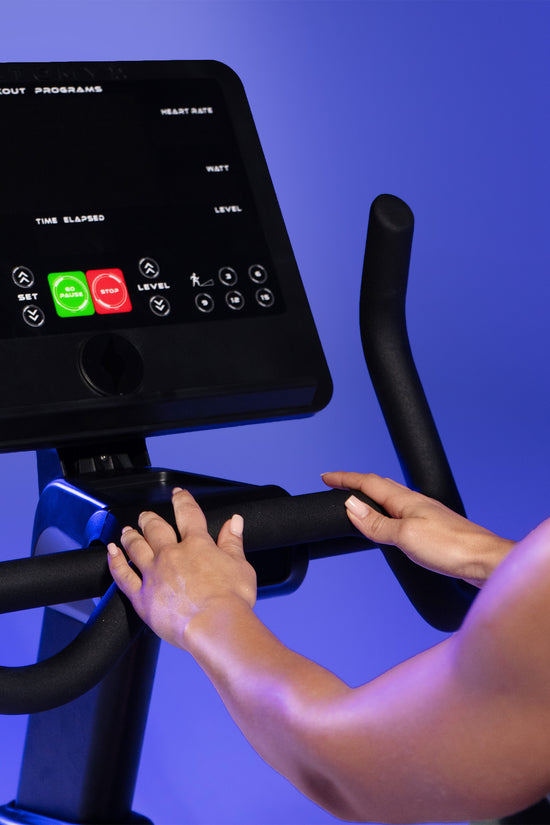 VELTRIX RECUMBENT CYCLE - LED SCREEN MONITOR