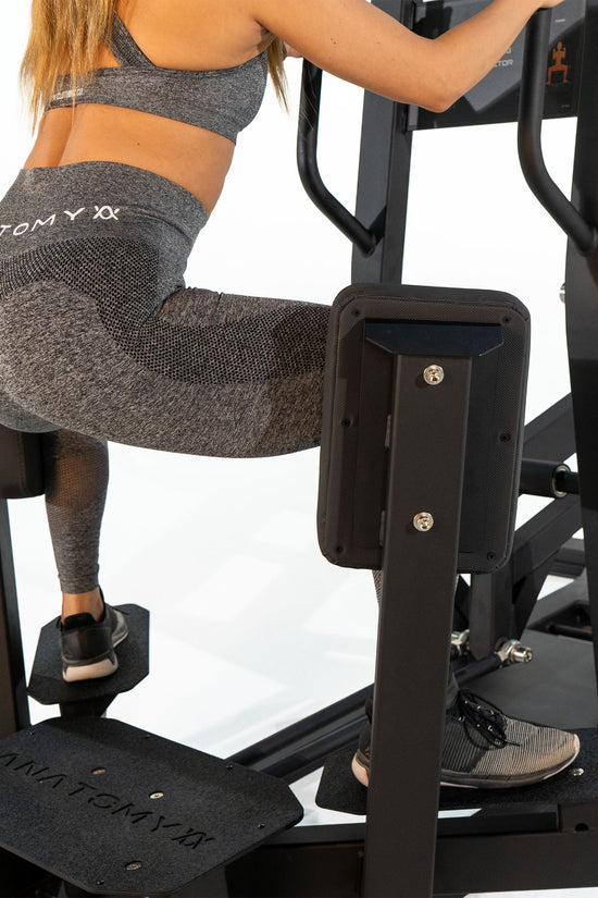 TORGYN STANDING ABDUCTOR