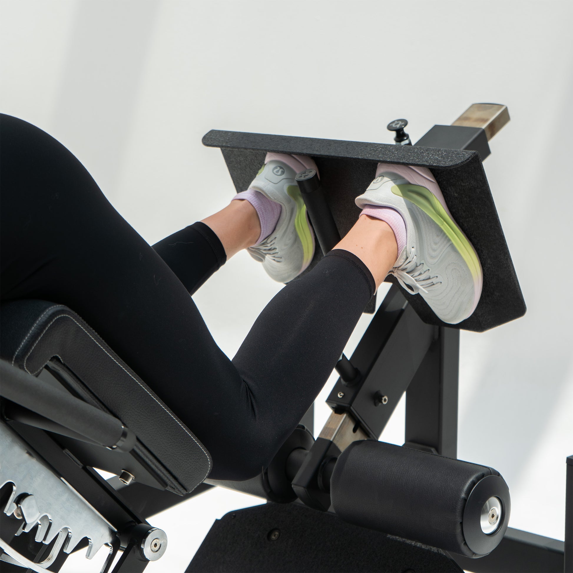 Torgyn Multi Hip Extension