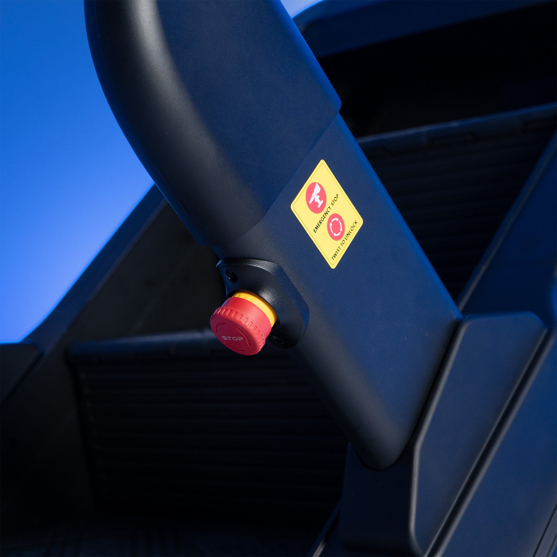 VELTRIX STAIR CLIMBER - TOUCH SCREEN MONITOR