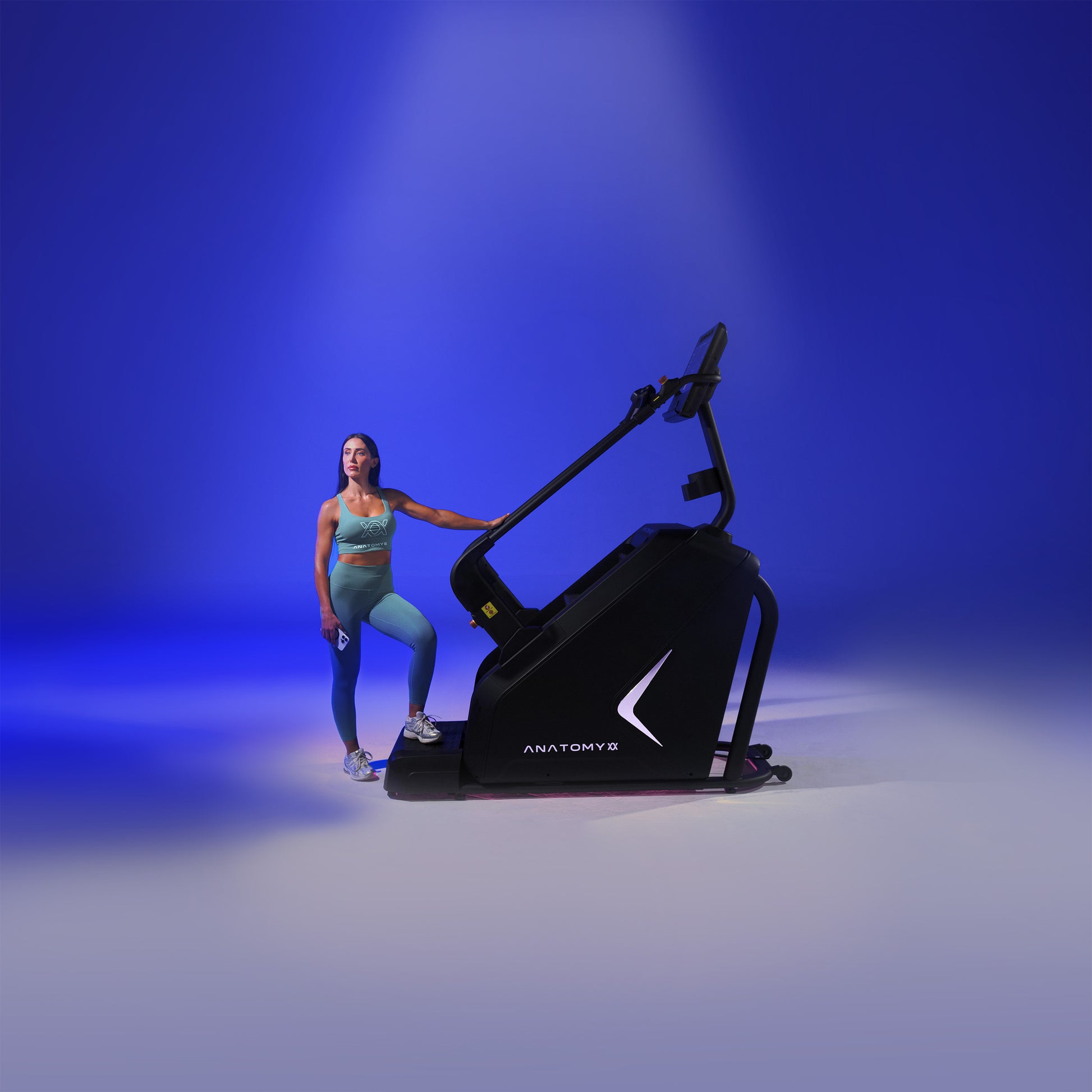 VELTRIX STAIR CLIMBER - LED SCREEN MONITOR